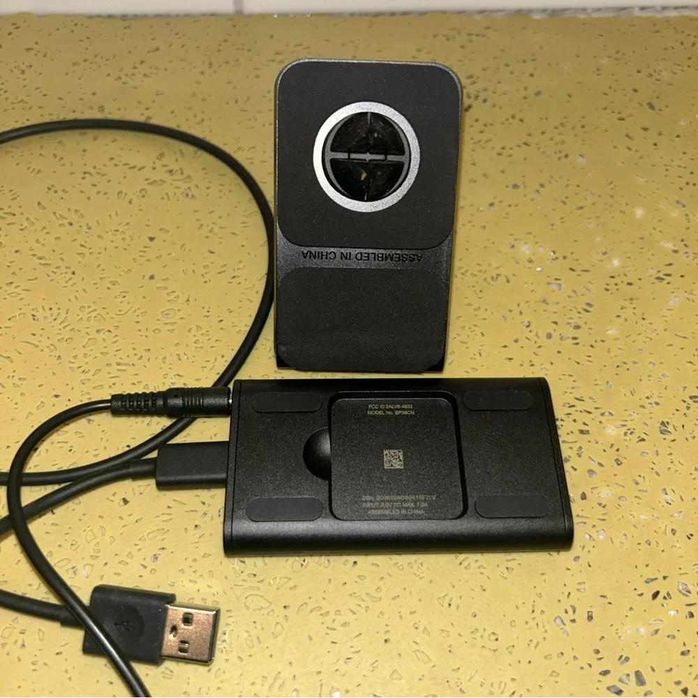Echo Auto (1st gen) Hands-free Alexa for car with Air Vent Mount phone required